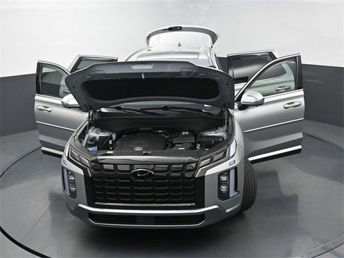 Used 2024 Hyundai Palisade Limited image 44