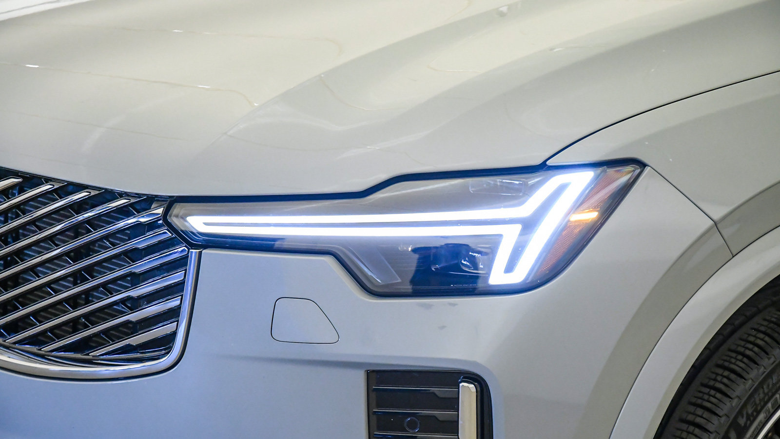 Certified 2026 Volvo XC90 B6 Plus AWD/4WD image 9
