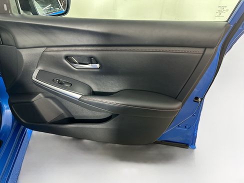 Used 2025 Nissan Sentra SR image 29