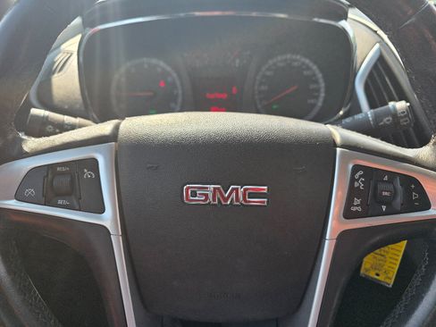 Used 2011 GMC Terrain SLE FWD image 17