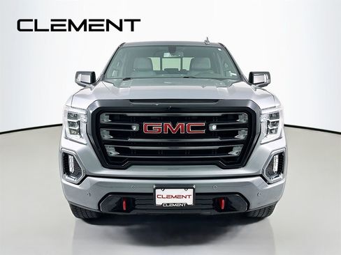 Used 2022 GMC Sierra 1500 AT4 w/ AT4 Carbonpro Edition AWD/4WD image 3