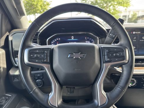 Used 2024 Chevrolet Silverado 1500 LT Trail Boss AWD/4WD image 12