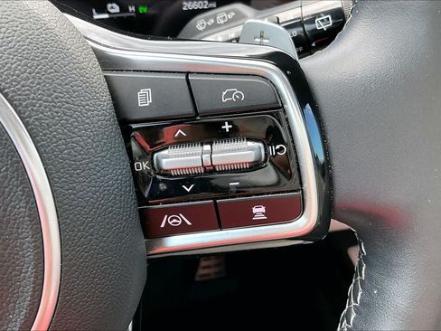 Used 2025 Kia Sorento SX Prestige AWD/4WD image 23
