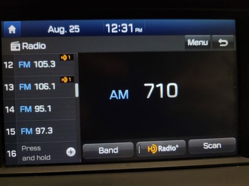 Used 2020 Hyundai Elantra SEL w/ Cargo Package (C1) FWD image 25