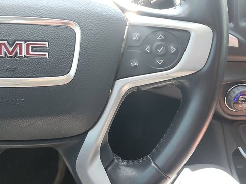 Used 2020 GMC Terrain SLE w/ Driver Convenience Package image 23