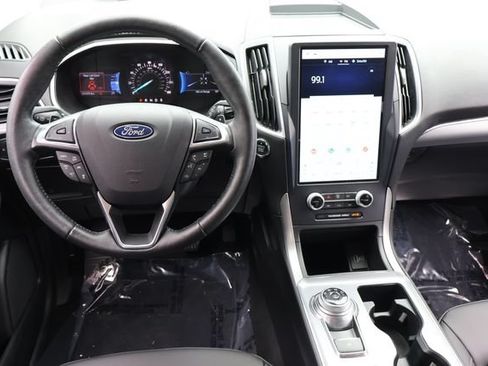 Used 2021 Ford Edge SEL w/ Convenience Package AWD/4WD image 18