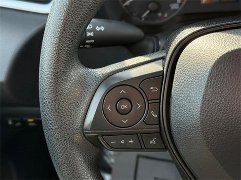 Used 2024 Toyota Corolla LE image 18