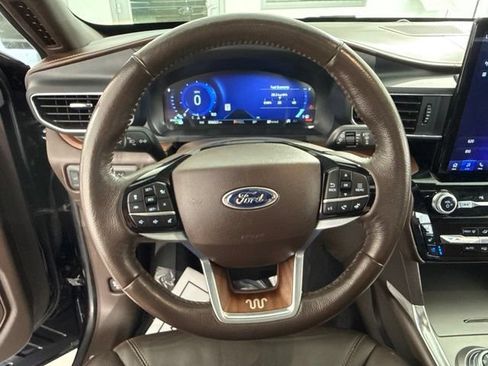 Used 2022 Ford Explorer King Ranch w/ Technology Package AWD/4WD image 26