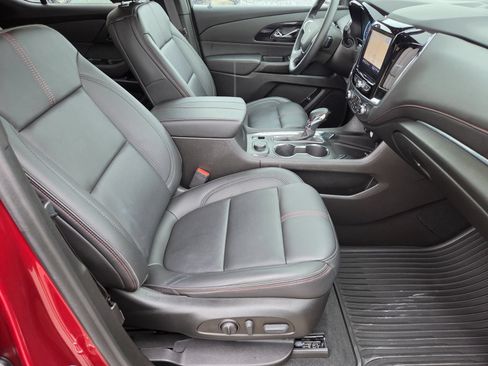 Used 2023 Chevrolet Traverse RS AWD/4WD image 15