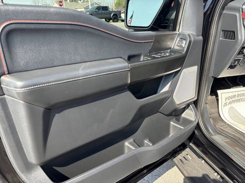 Used 2025 Ford F150 Raptor image 29