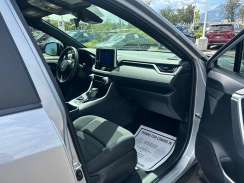 Used 2023 Toyota RAV4 SE AWD/4WD image 12
