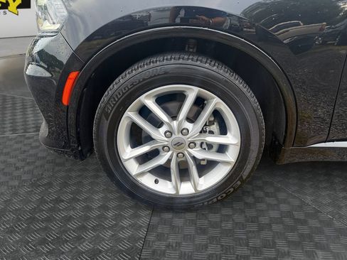 Used 2024 Dodge Durango GT RWD image 14