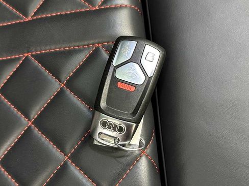 Used 2024 Audi S4 Premium Plus w/ Premium Plus Package image 39