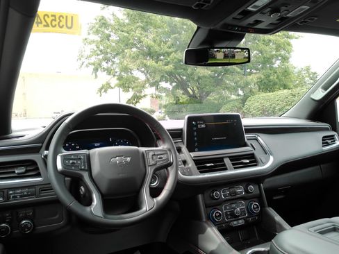 Certified 2023 Chevrolet Tahoe RST w/ Luxury Package AWD/4WD image 24