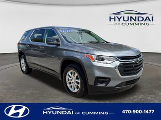 Used 2021 Chevrolet Traverse LS FWD video 1