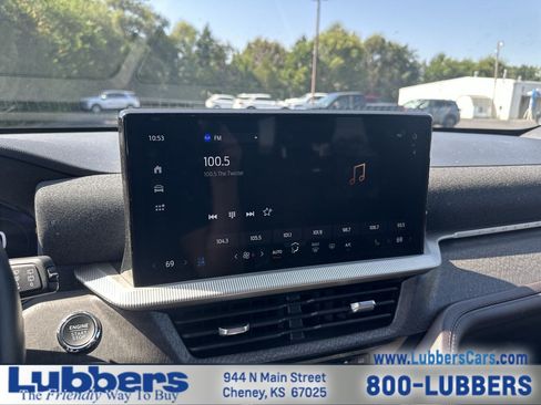 Used 2025 Ford Explorer Platinum w/ LUX Leather Package AWD/4WD image 15