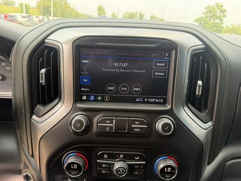 Certified 2021 Chevrolet Silverado 1500 LT Trail Boss w/ LPO, Dark Essentials Package AWD/4WD image 24