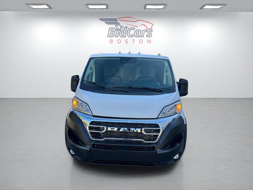 Used 2025 RAM ProMaster 2500 w/ U-Haul Equipment Group FWD image 2