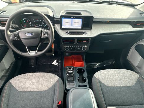 Certified 2023 Ford Maverick XLT w/ XLT Luxury Package image 14