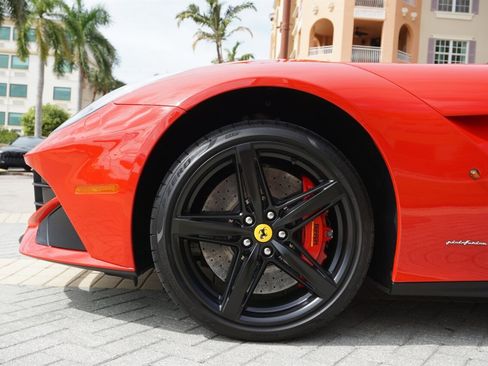 Used 2016 Ferrari F12 Berlinetta image 43