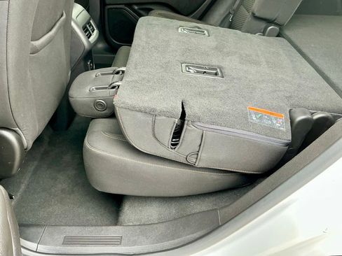 Used 2019 GMC Terrain SLE w/ Driver Convenience Package image 29