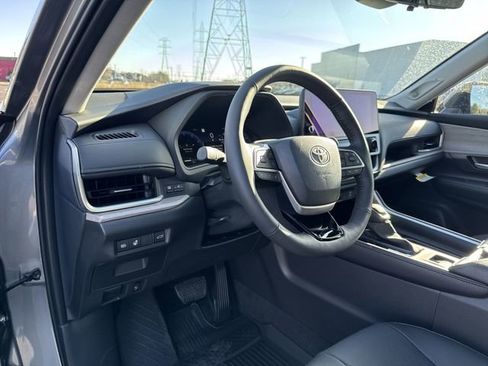 New 2026 Toyota Grand Highlander Platinum image 12