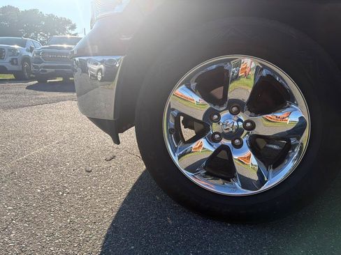 Used 2017 RAM 1500 Big Horn AWD/4WD image 34