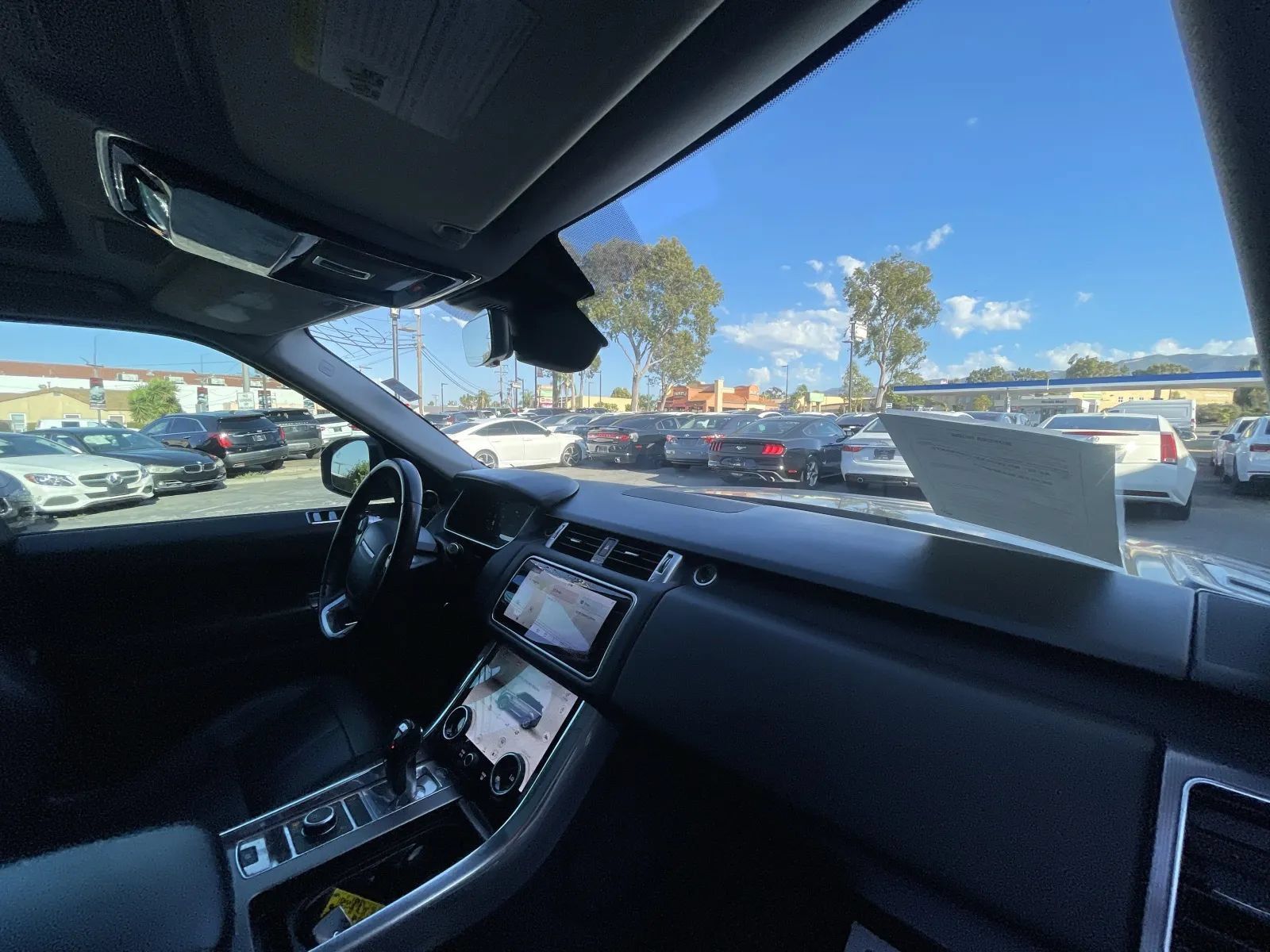 Used 2020 Land Rover Range Rover Sport HSE AWD/4WD image 12