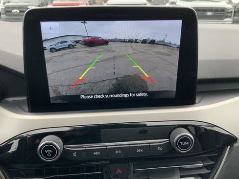 Used 2022 Ford Escape SE w/ Convenience Package image 41