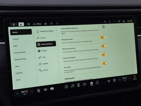 Used 2024 Rivian R1S Adventure image 62