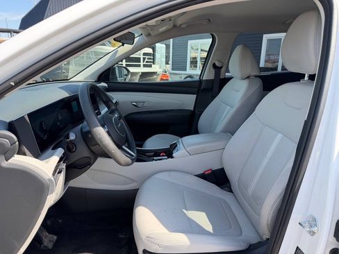 Used 2025 Hyundai Tucson SEL AWD/4WD image 11