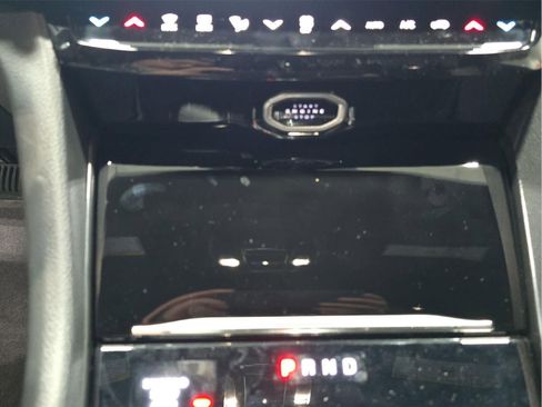 New 2026 Jeep Grand Cherokee Altitude image 16