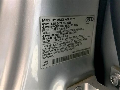 Used 2022 Audi Q8 Premium Plus image 36