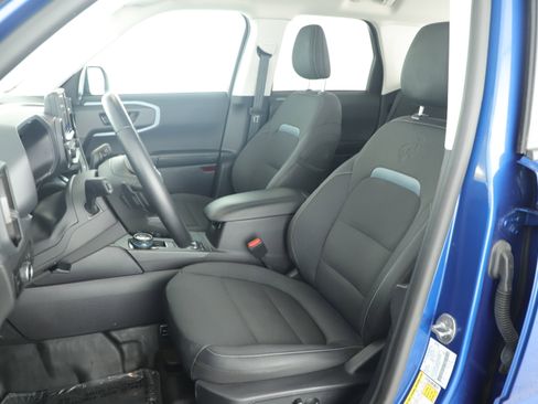 Used 2023 Ford Bronco Sport Badlands image 11