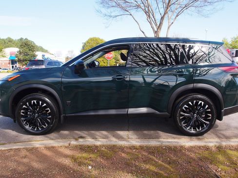 New 2026 Nissan Rogue Dark Armor image 4