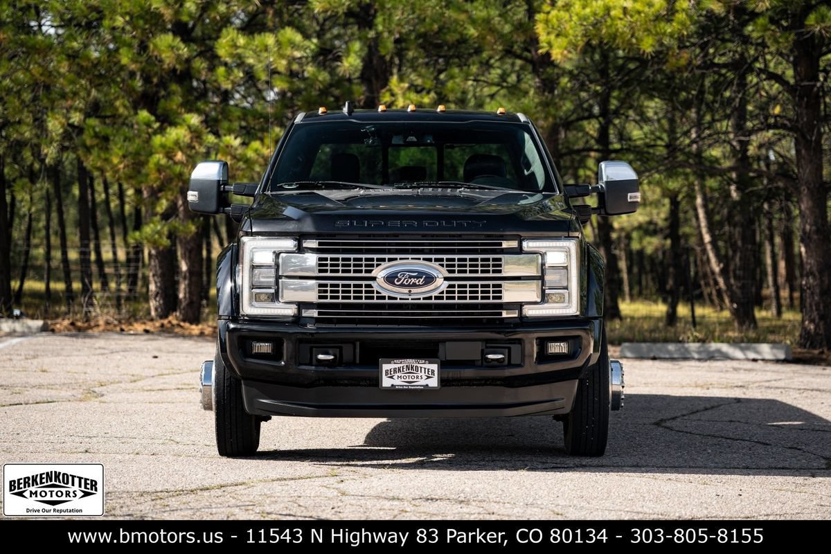 Used 2019 Ford F450 Platinum w/ Platinum Ultimate Package AWD/4WD image 8