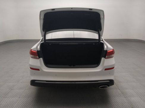 Used 2020 Kia Optima LX image 29