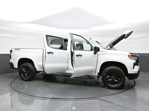 Used 2023 Chevrolet Silverado 1500 LT Trail Boss w/ Protection Package AWD/4WD image 43
