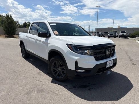 Certified 2025 Honda Ridgeline Sport image 1