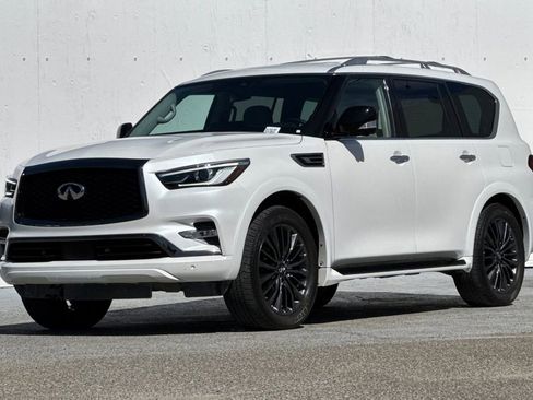 Used 2023 INFINITI QX80 Premium Select w/ Cargo Package AWD/4WD image 7