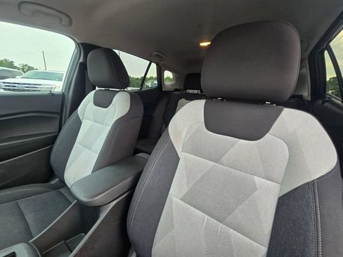 Used 2024 Chevrolet Trax LS w/ Driver Confidence Package FWD image 19