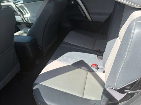 Used 2015 Toyota RAV4 Limited w/ Technology Package FWD image 9
