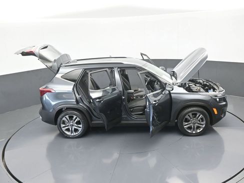 Used 2023 Kia Seltos S w/ Navigation Package image 69