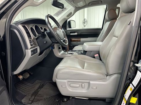 Used 2012 Toyota Tundra Limited image 17