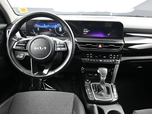Certified 2024 Kia Seltos S AWD/4WD image 19