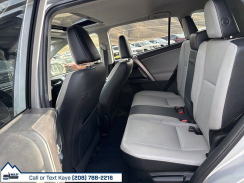 Used 2016 Toyota RAV4 Limited image 29