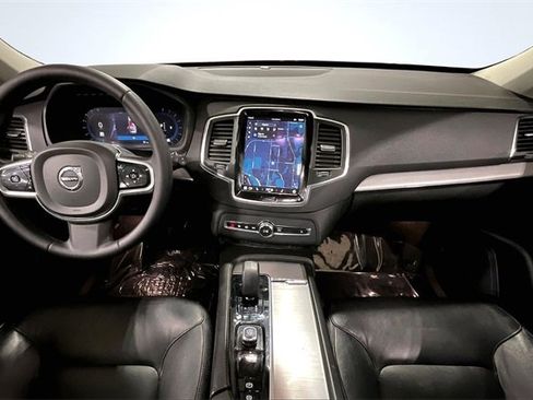 Certified 2023 Volvo XC90 B5 Core w/ Protection Package Premier image 16