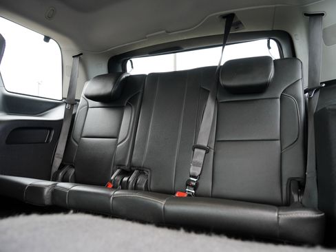 Used 2018 Chevrolet Tahoe LT image 27