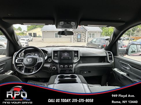 Used 2022 RAM 1500 Big Horn AWD/4WD image 11