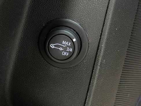 Certified 2020 Chevrolet Equinox LT image 28